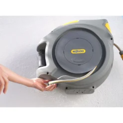 Autoreel 25m Hozelock -Gardman Fruniture Shop autoreel 25m hozelock 1613834073 2 l